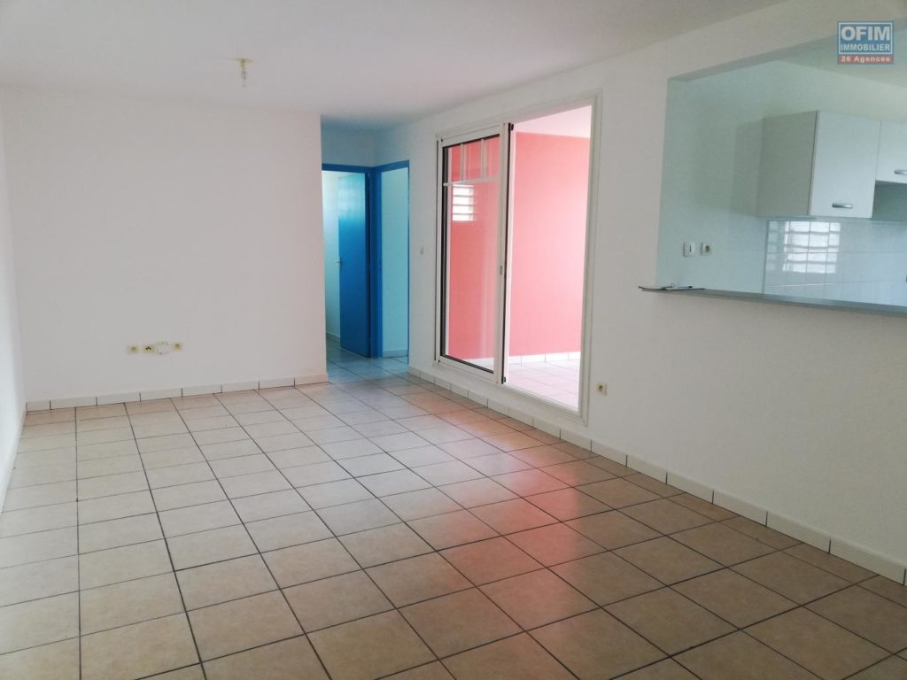 Appartement F2 avec terrasse, Saint Joseph