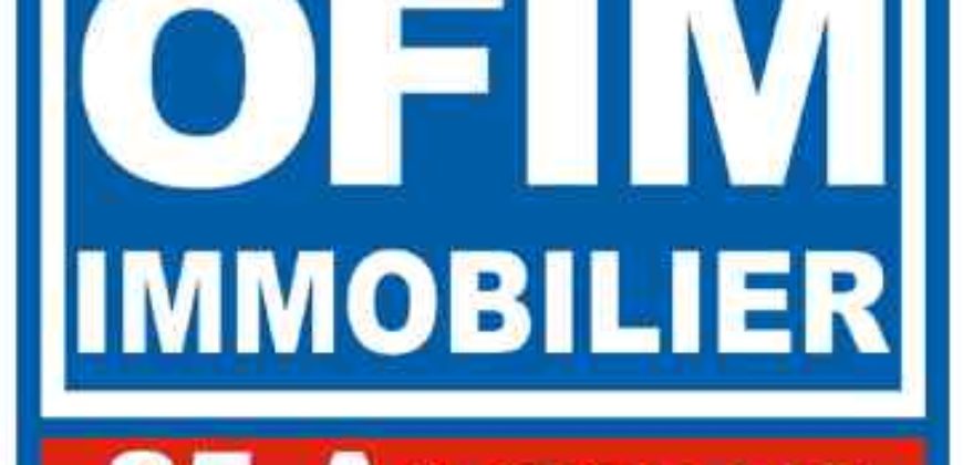 À louer un studio de 28.74m2 avec parking au centre ville du Port