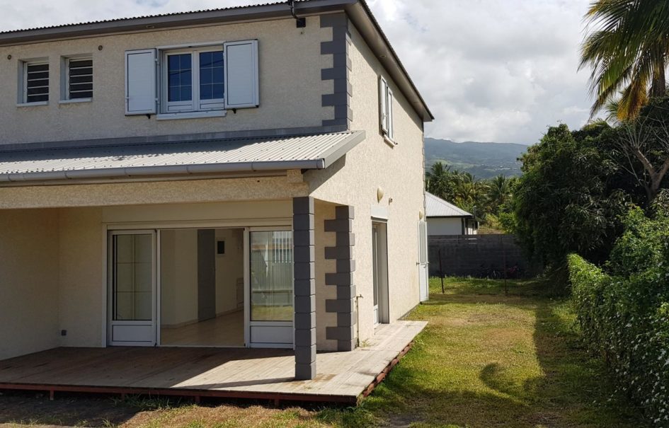 Jolie villa F4, Etang Salé Jolie villa F4, Etang Salé