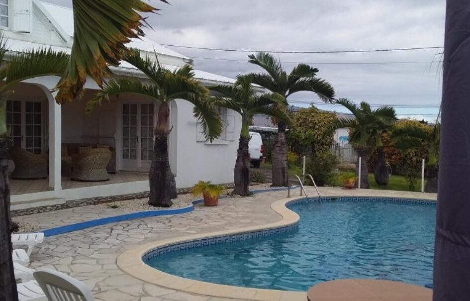 Jolie villa F7 avec piscine, Saint louis Jolie villa F7 avec piscine, Saint louis