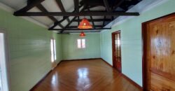 Ensemble immobilier bien situé, Saint Joseph