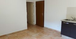Sympathique appartement F2,  Sainte Clotilde