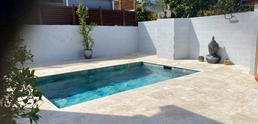 Grande villa fraichement refaite avec piscine, Tampon