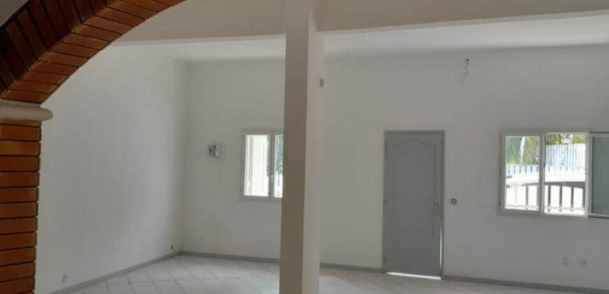 Villa T3 à proximité du lycée Pierre Poivre, Saint Joseph