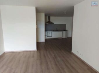 Bel appartement T3 entièrement rénové, Sainte Clotilde