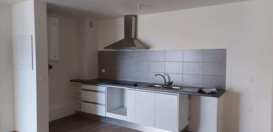 Bel appartement T3 entièrement rénové, Sainte Clotilde