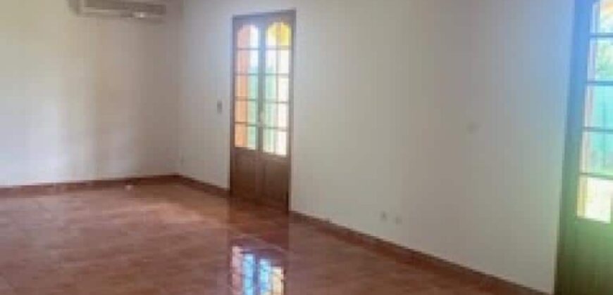 Grande villa F5, Sainte Marie