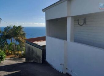 Petite maison de type F2 avec vue sur mer, Vicendo