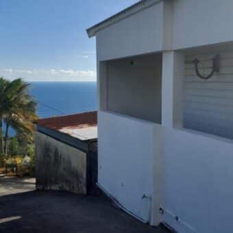 Petite maison de type F2 avec vue sur mer, Vicendo