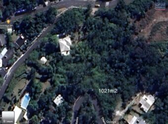 Beau terrain de 1021 m2 à proximité de toutes commodités, La Montage