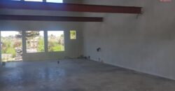 Local commercial de 100 m2, Etang Salé