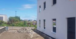 Local commercial de 100 m2, Etang Salé