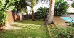 Superbe villa de 170 m2 sur 1000 m2 de jardin, Avirons