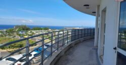 Local commercial avec vue mer et parking, Saint-Joseph