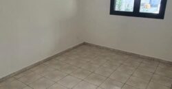 À louer : Villa T4 rénovée avec jardin clôturé à Saint-Benoit
