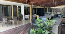 A vendre une villa d’exception de 150 m2 proche du lagon, Saline Les Bains
