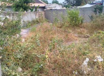 Terrain plat constructible de 255 m2 situé au centre-ville de Saint Louis