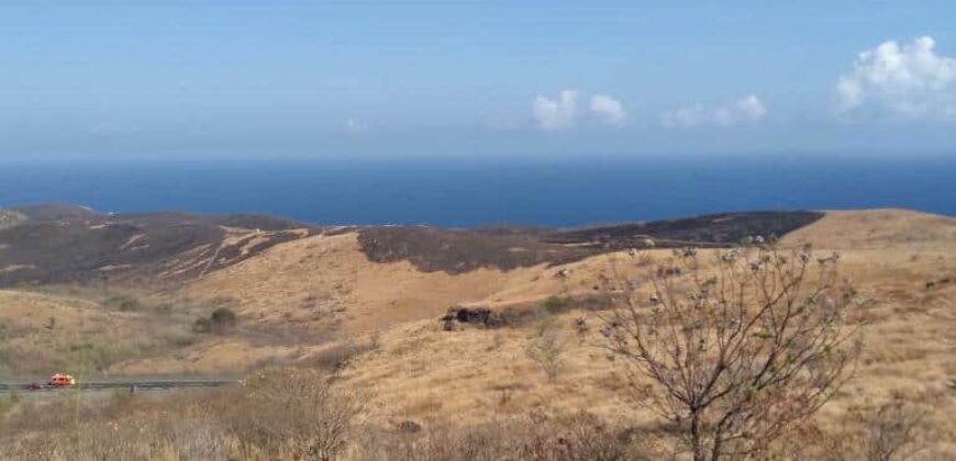 Beau terrain avec vue imprenable, Saint Gilles les Hauts