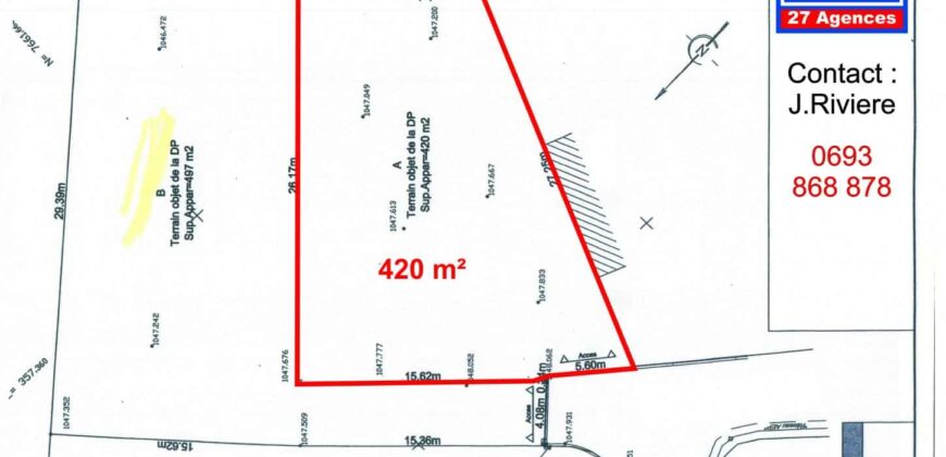 A vendre un terrain plat de 420 m2 situé à La Plaine des Palmistes