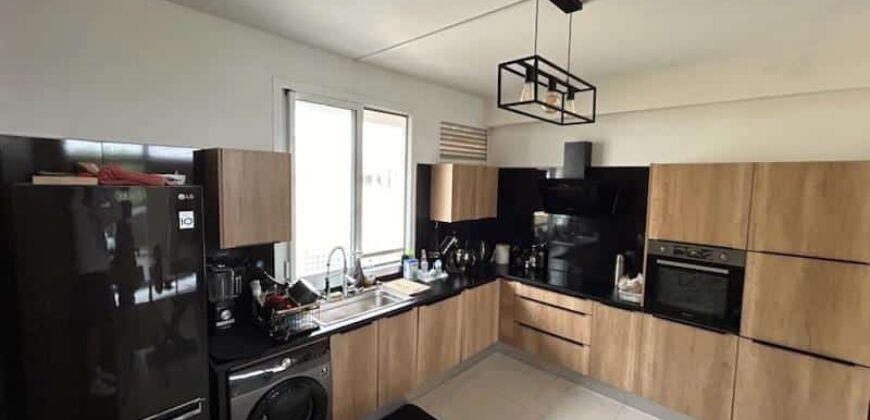 En vente un ravissant appartement spacieux de 100 m2, au cœur du centre-ville de Saint-Denis