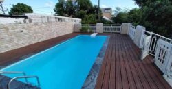 A vendre une villa d’environ 125 m2 avec jardin et piscine située dans une impasse paisible à La Ravine des cabris