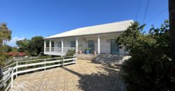 Vente villa T4 de 112 m2 située dans un endroit calme et résidentiel à La Rivière Saint Louis