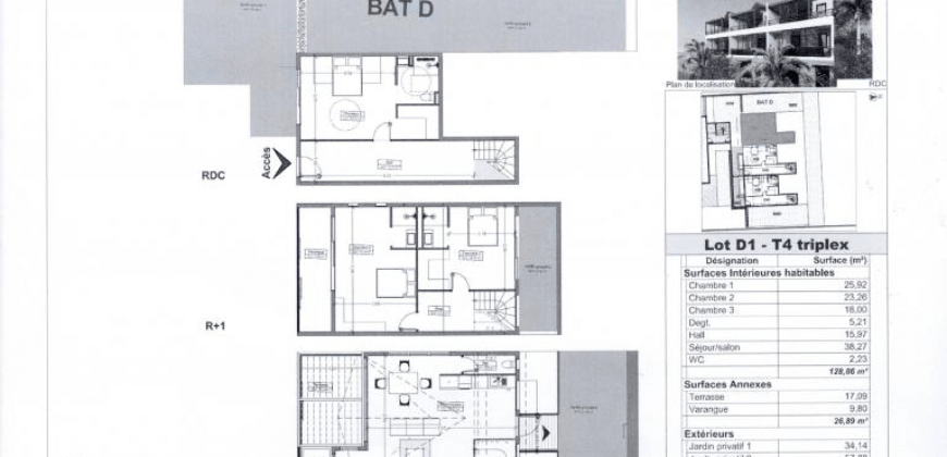 En vente Triplex T4  avec Espaces Extérieurs à Saint-Gilles les Bains