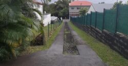 Location d’une spacieuse villa F4 avec jardin à Bras des Chevrettes Saint-André.