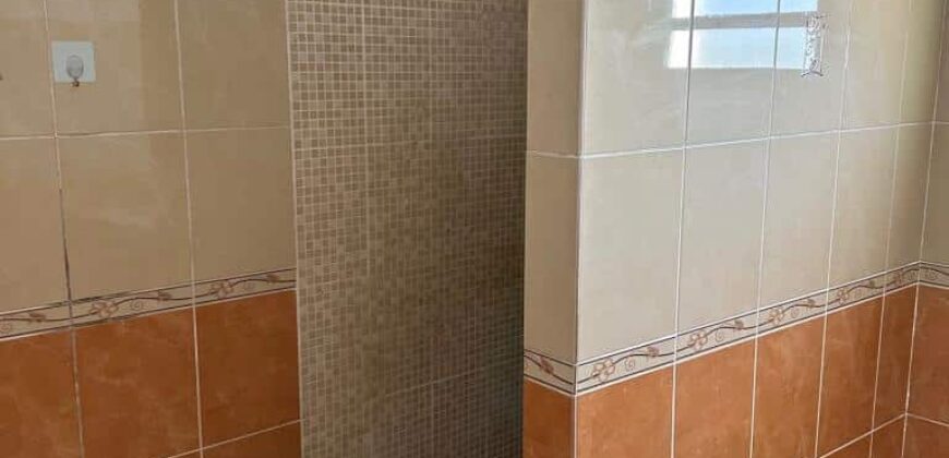 A vendre immeuble de 4 logements au centre ville de Saint-André