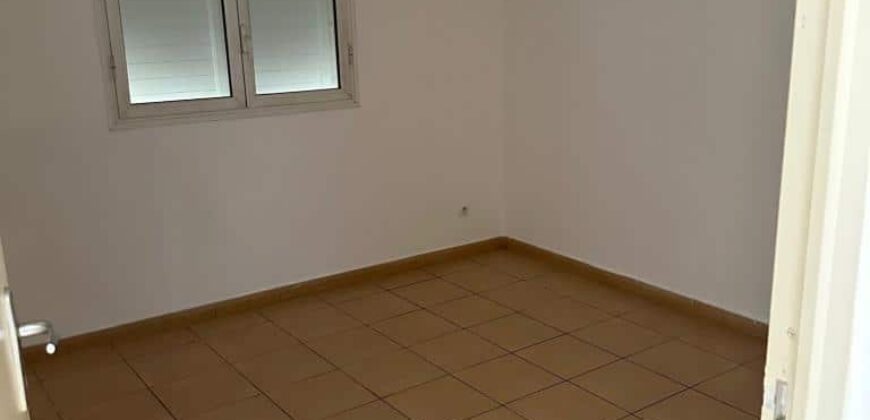 A vendre immeuble de 4 logements au centre ville de Saint-André