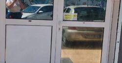 A louer un local professionnel/commercial à proximité des commerces à Sainte-Marie