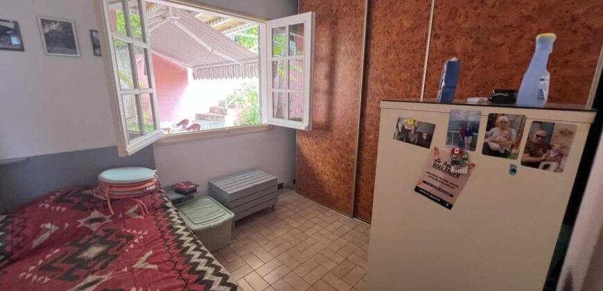 En vente une grande villa avec vue mer implantée sur un terrain de 646 m2 à La Rivière Saint Louis