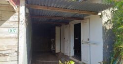 Petite villa de 38 m2 à rénover en vente située dans le quartier paisible de l’Entre-Deux