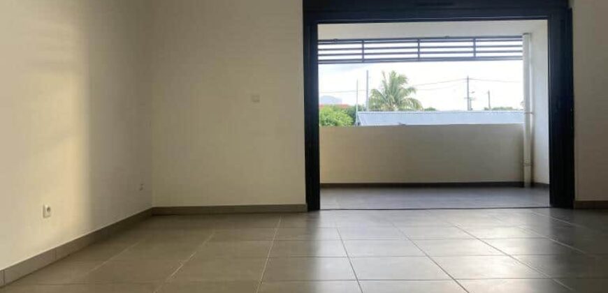 A vendre: Appartement situé en plein coeur du centre-ville de La Possession