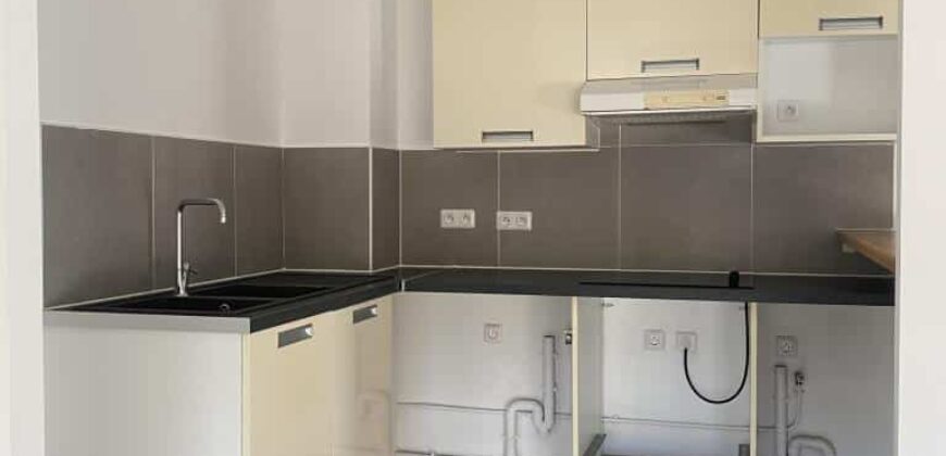 A vendre: Appartement situé en plein coeur du centre-ville de La Possession