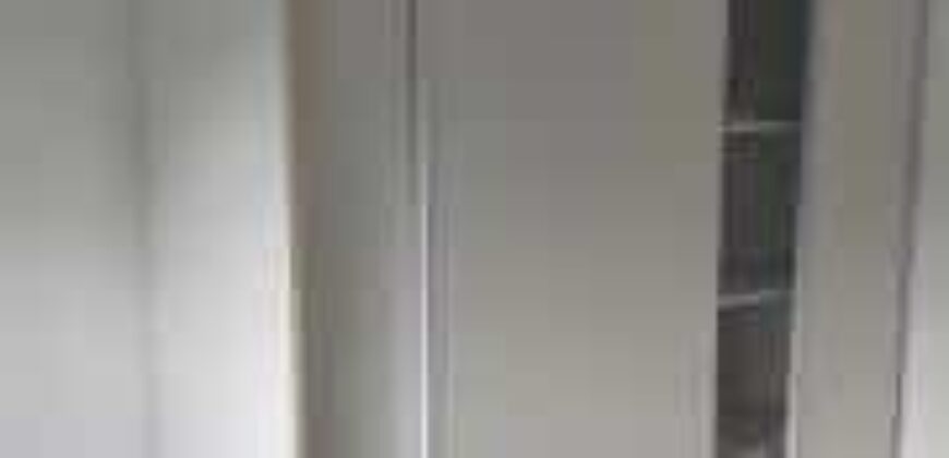 A louer appartement T4 de 84 m² avec vue imprenable sur la mer au Portail Saint-Leu. A louer appartement T4 de 84 m² avec vue imprenable sur la mer au Portail Saint-Leu.