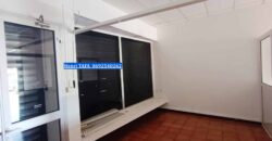 A louer local commercial ou professionnel de 44.43 m2 situé en plein centre-ville de Saint Joseph
