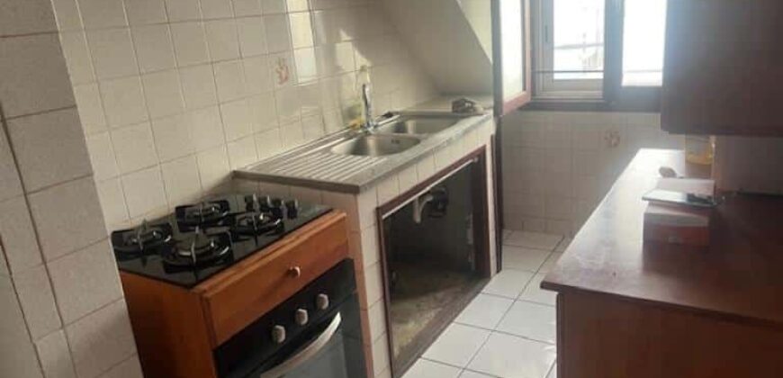 A louer un appartement T2 situé dans une petite résidence à proximité du centre-ville Saint Louis