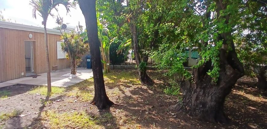 Vente d’une magnifique villa de 112 m² située en bord de mer à Saint-Paul