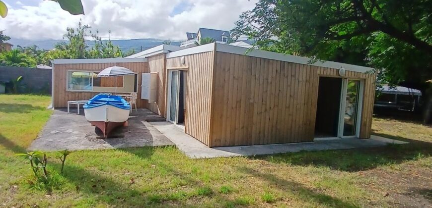 Vente d’une magnifique villa de 112 m² située en bord de mer à Saint-Paul
