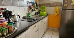 A vendre un charmant studio rénové à deux plages au coeur de la station balnéaire de Boucan Canot