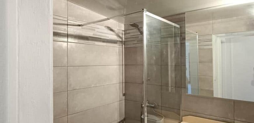 A vendre une villa F5 de 130m2 avec grand garage à Sainte Anne