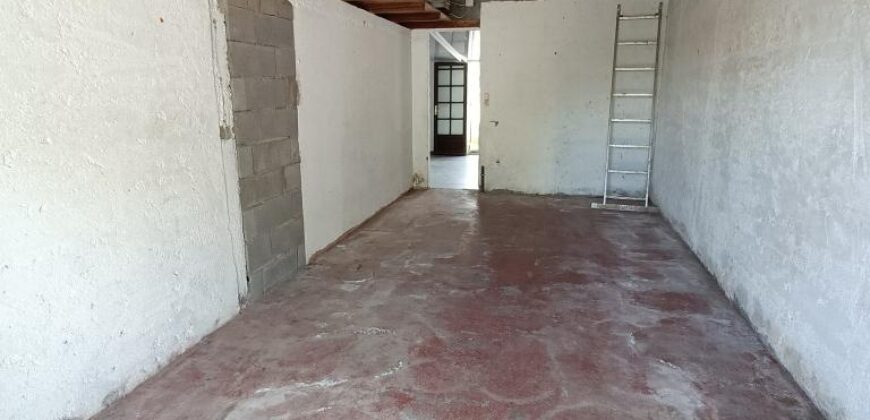 A vendre une villa F5 de 130m2 avec grand garage à Sainte Anne