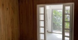 A vendre une charmante villa F4 avec deux T2 indépendants sur un terrain de 1800m2 à Saint Denis