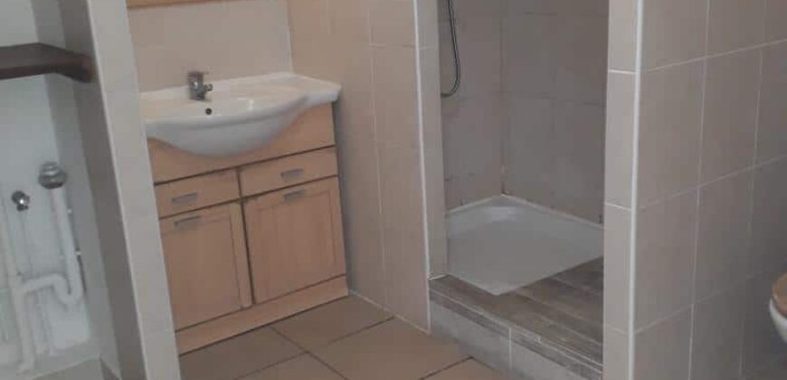 A louer un studio de 25m2 dans une résidence privée à La Possession