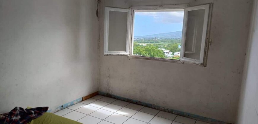 A vendre appartement de 63 m² situé au cœur du centre-ville de la Ravine des Cabris