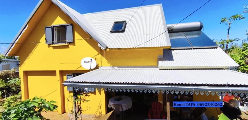 Vente d’une belle villa F6 de 150m2 sur un vaste terrain de 524 m2 dans le cadre paisible de Saint Philippe