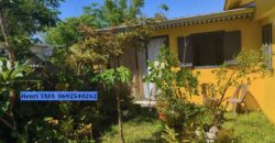 Vente d’une belle villa F6 de 150m2 sur un vaste terrain de 524 m2 dans le cadre paisible de Saint Philippe