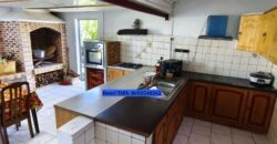 Vente d’une belle villa F6 de 150m2 sur un vaste terrain de 524 m2 dans le cadre paisible de Saint Philippe