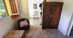 Vente d’une belle villa F6 de 150m2 sur un vaste terrain de 524 m2 dans le cadre paisible de Saint Philippe